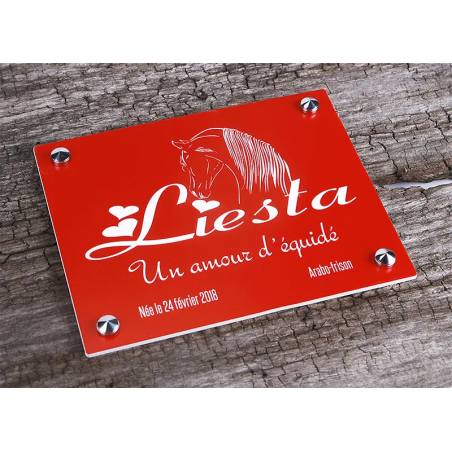 Plaque de box rouge - A1