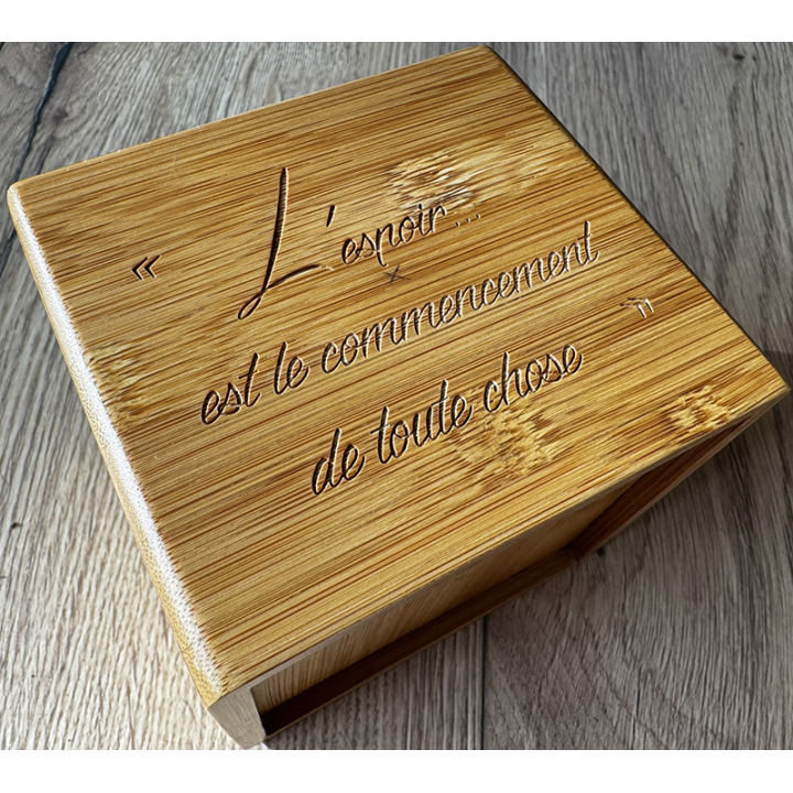 Pot à crayons en bambou personnalisable